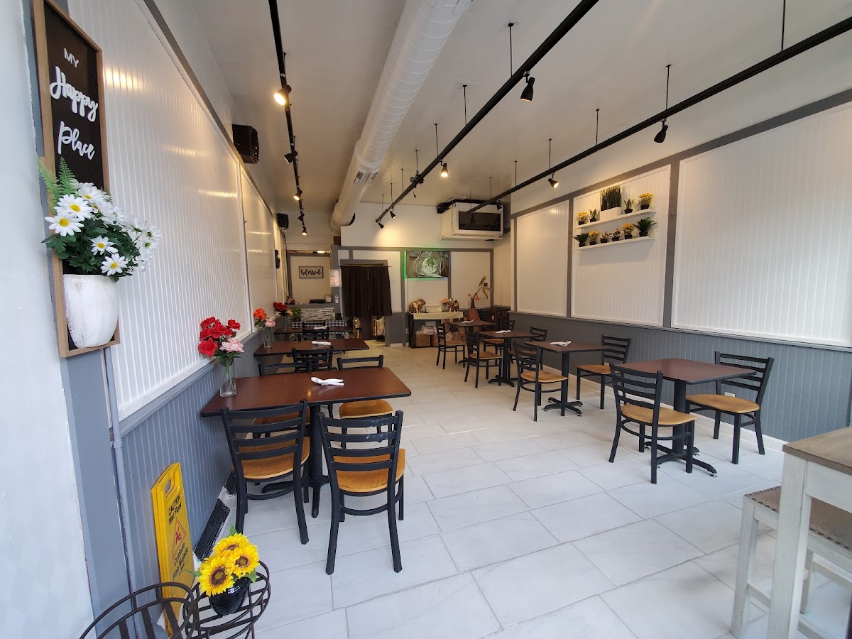 Thai & Noodle Outlet